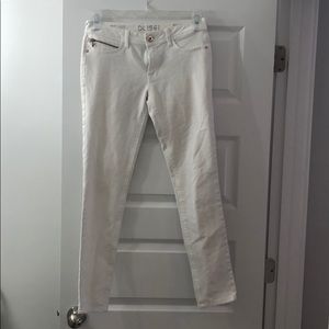 DL1961 white skinny jeans